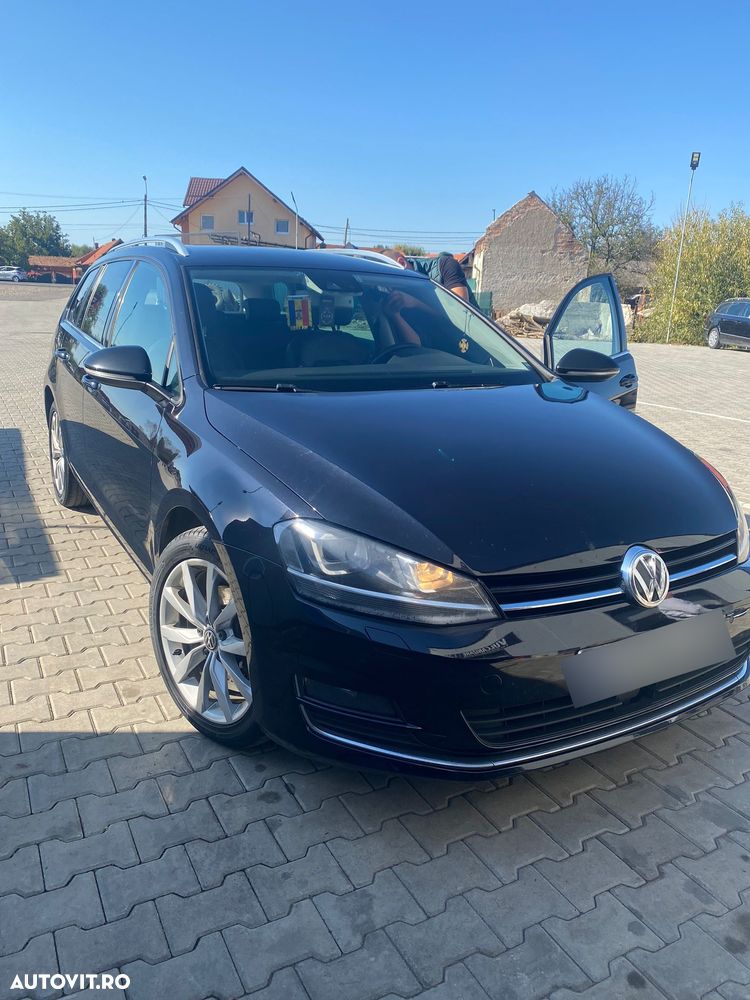 Volkswagen Golf 2.0 TDI DPF DSG Exclusive - 5
