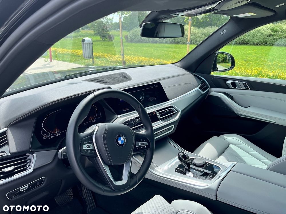 BMW X5 xDrive25d - 9