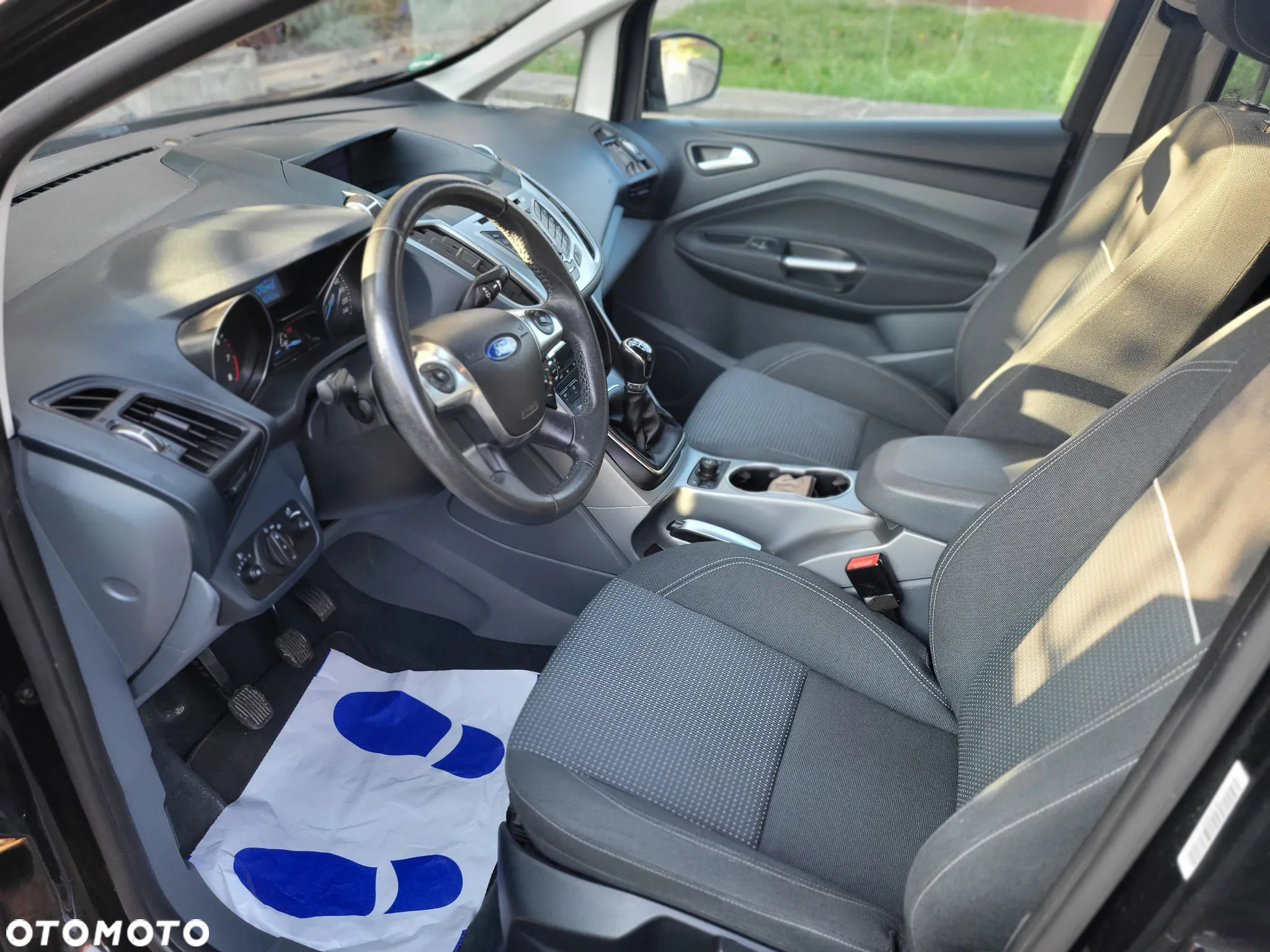 Ford C-MAX 1.6 Ti-VCT Champions Edition - 12