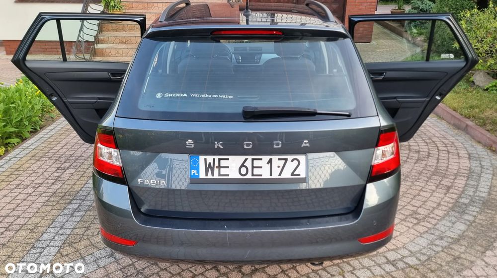 Skoda Fabia 1.0 TSI Ambition Plus - 10