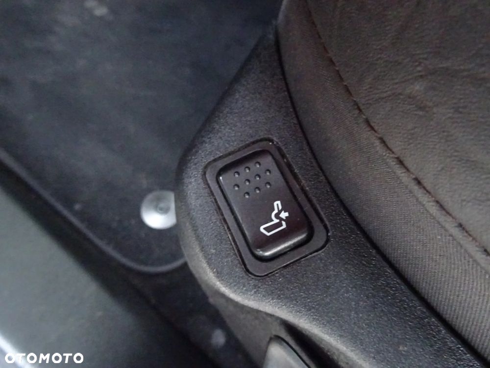 Fiat 500X 1.6 MultiJet Lounge - 32