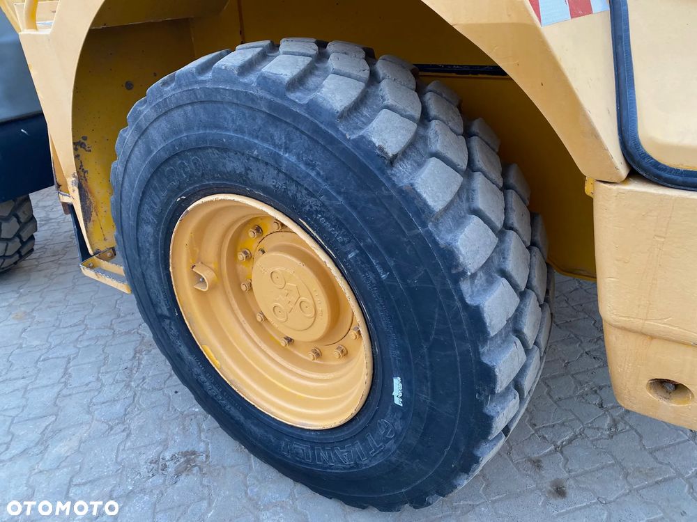Liebherr L524, ŁYŻKA + WIDŁY, SZYBKOZŁĄCZE, Z NIEMIEC, WZOROWO UTRZYMANA - 32