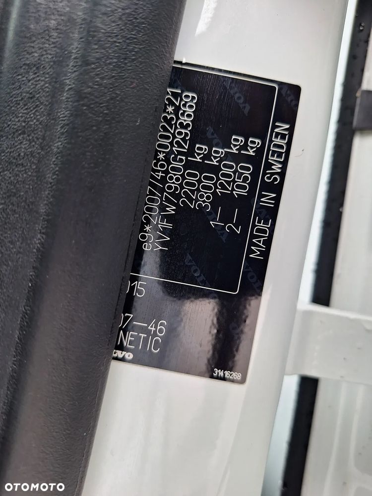 Volvo V60 D3 Geartronic RDesign - 25