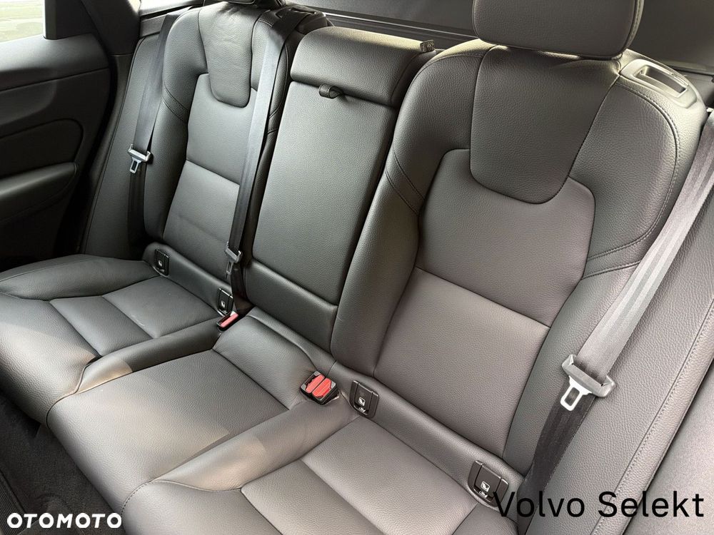 Volvo XC 60 - 11