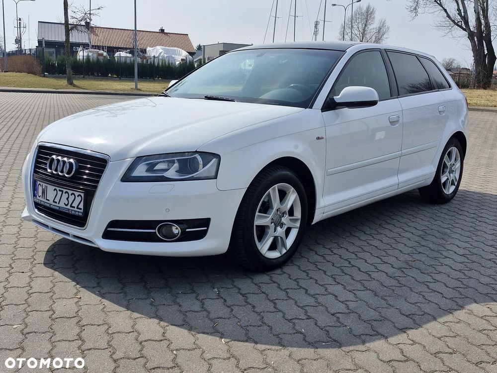 Audi A3 Sportback 2.0 TDI DPF S line Sportpaket (plus) - 8