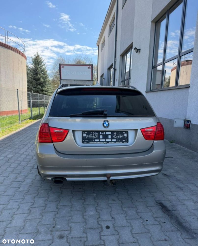 BMW Seria 3 - 7