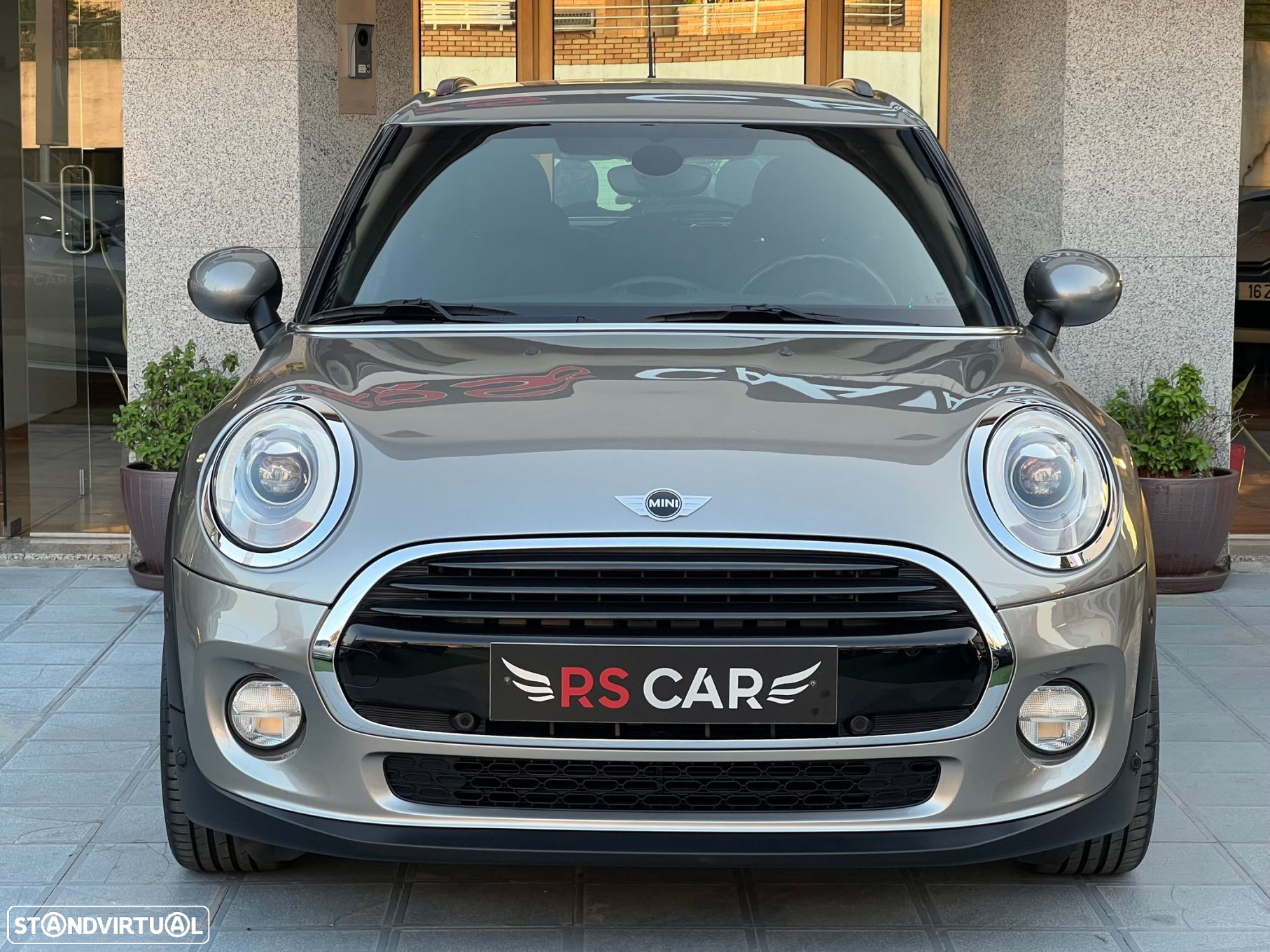 MINI 5 Portas Cooper D - 9