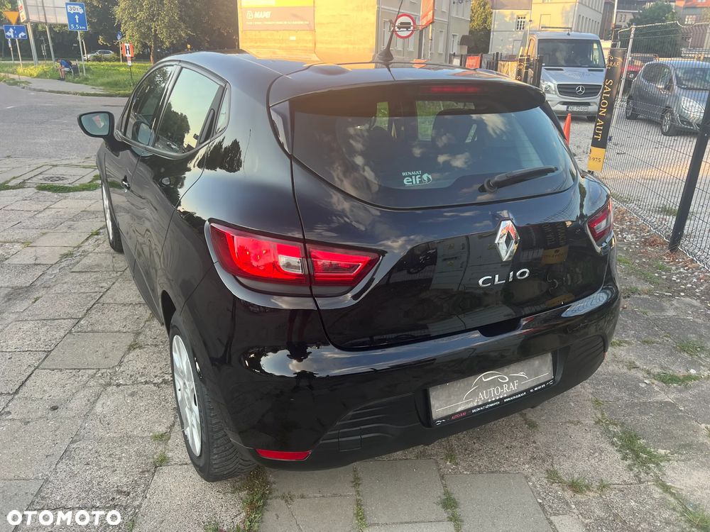 Renault Clio 1.2 16V 75 Experience - 31