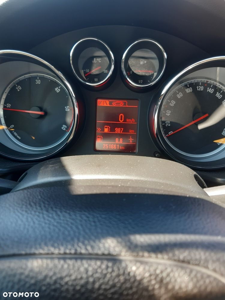 Opel Insignia - 5