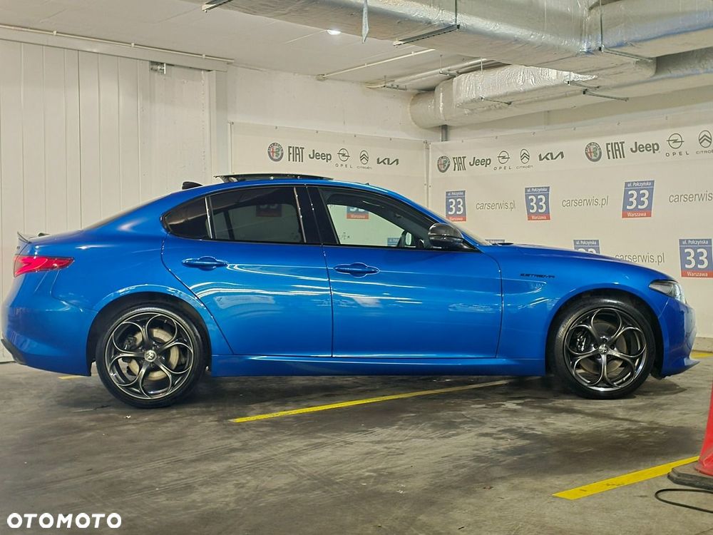 Alfa Romeo Giulia 2.0 Turbo 16V AT8-Q4 Estrema - 7
