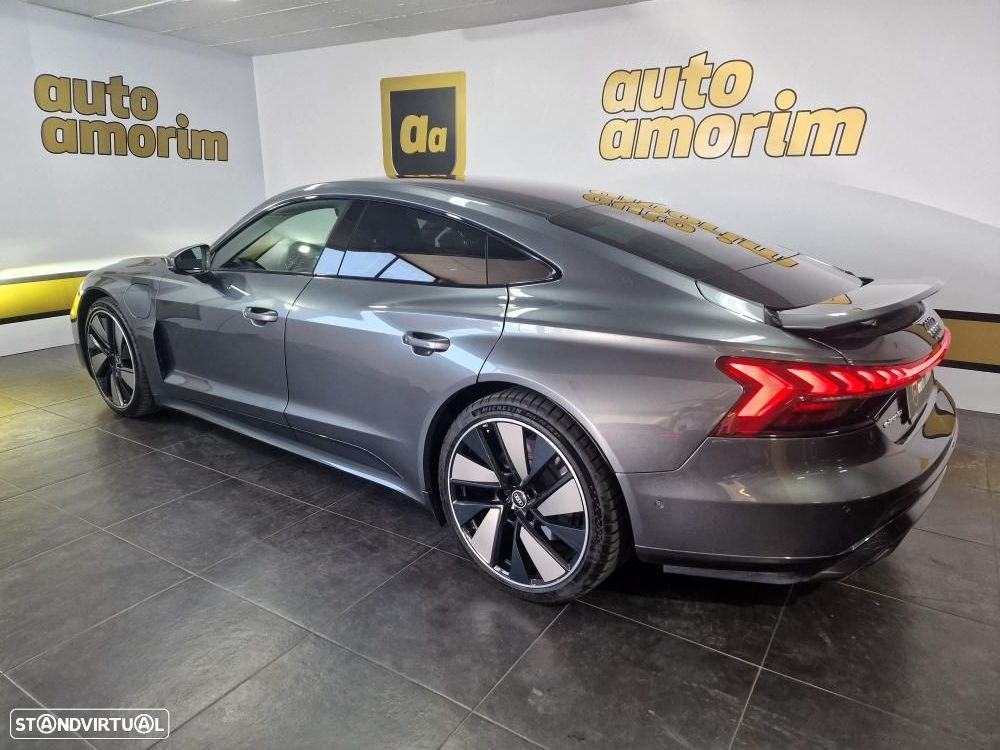 Audi e-tron GT quattro - 15