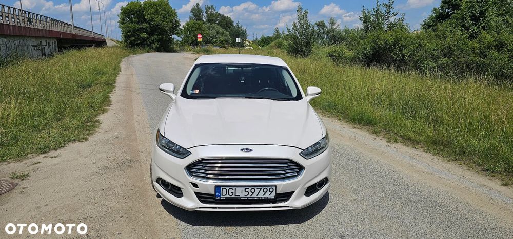 Ford Fusion - 22