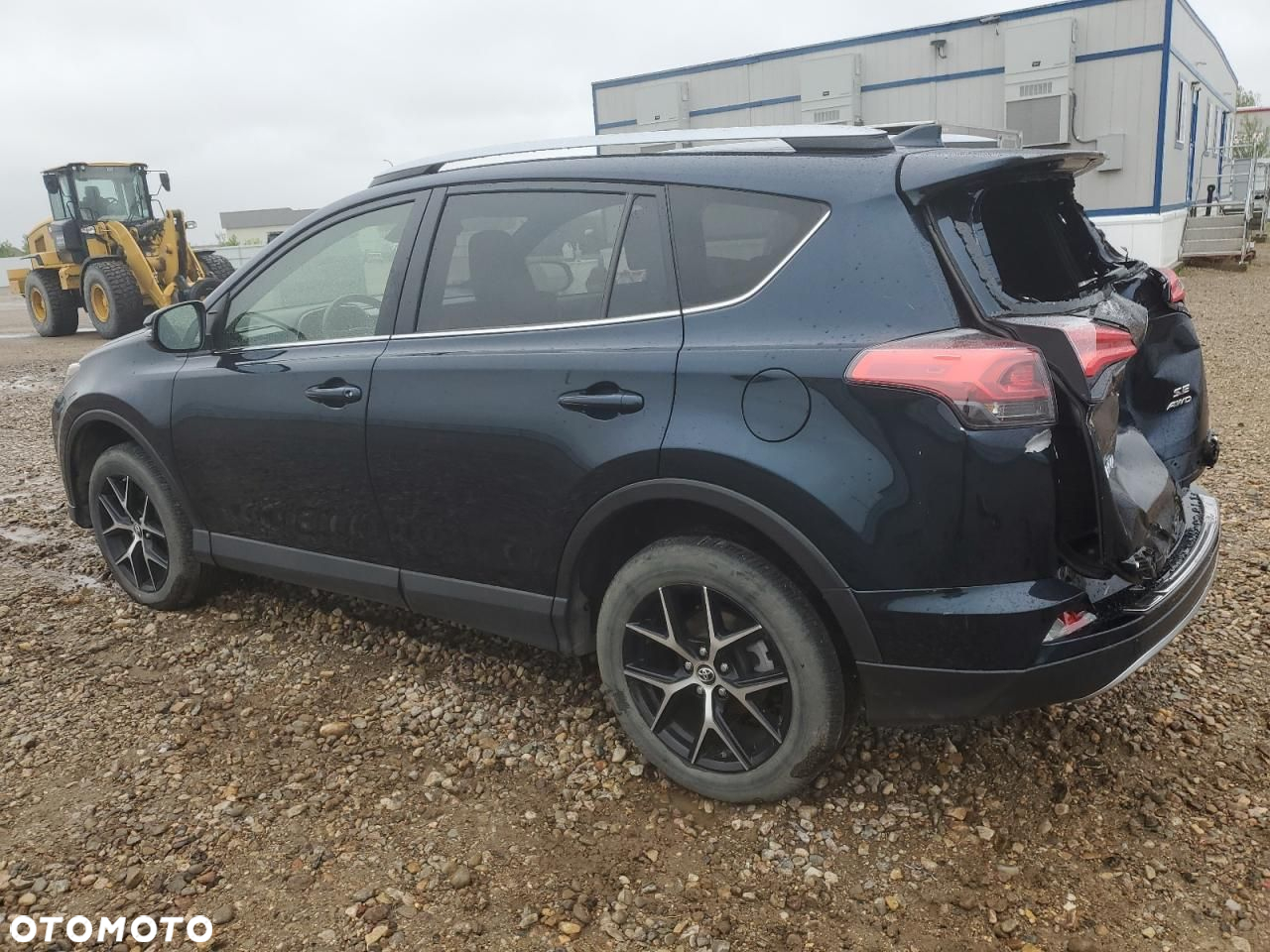 Toyota RAV4 - 4