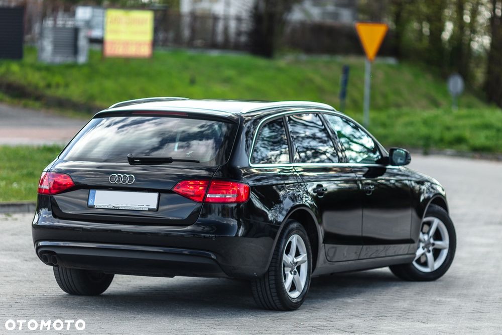 Audi A4 Avant 2.0 TDI DPF Attraction - 11