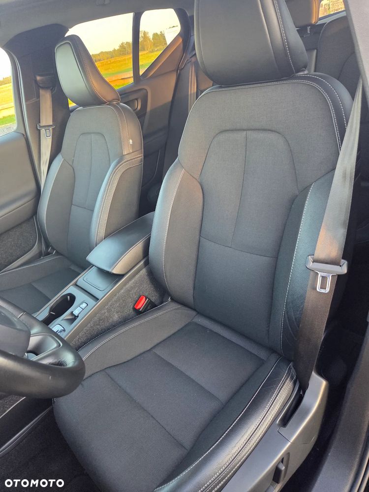 Volvo XC 40 - 9