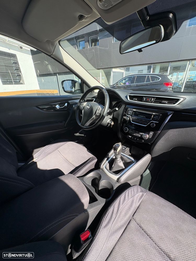 Nissan Qashqai - 11
