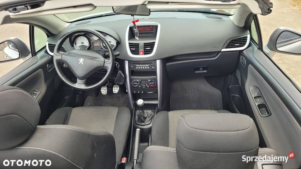 Peugeot 207 CC 120 VTi Premium - 11