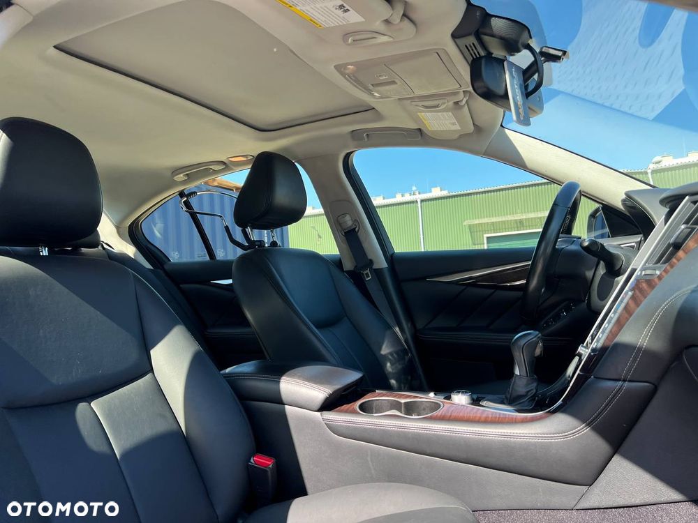 Infiniti Q50 - 15