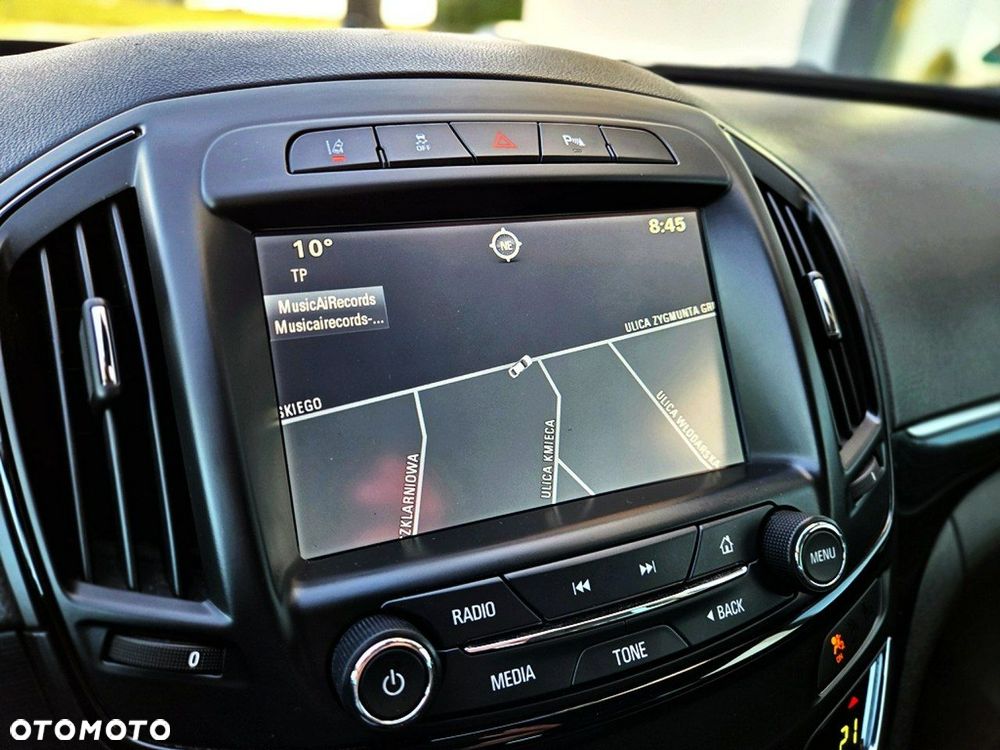 Opel Insignia - 15