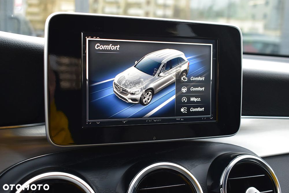 Mercedes-Benz GLC - 14