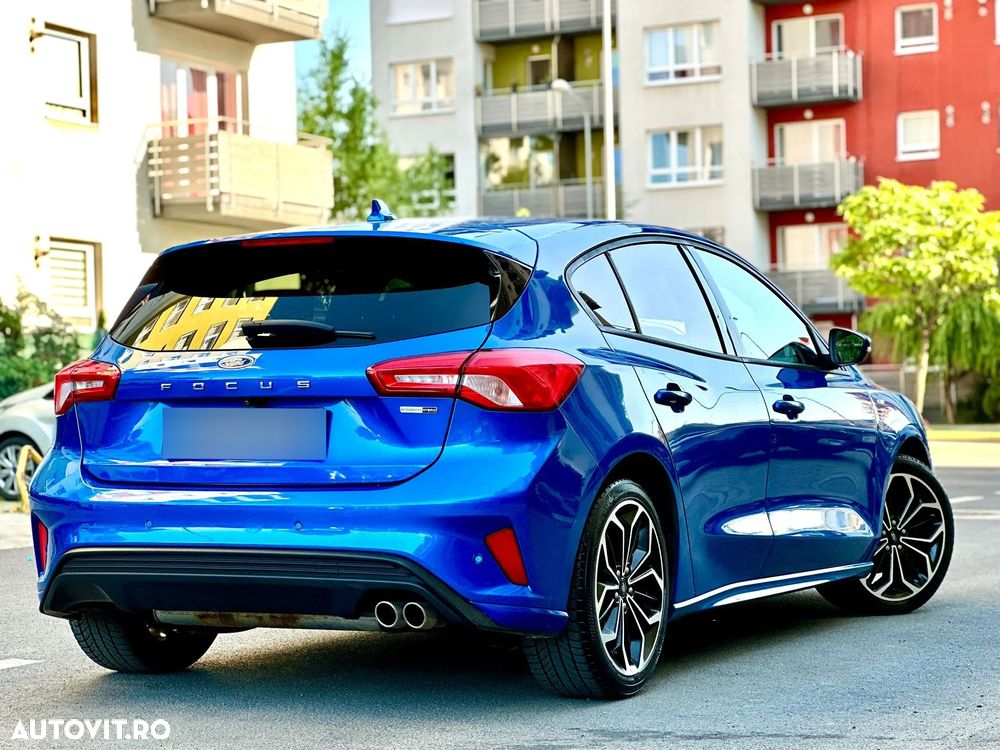 Ford Focus 1.0 EcoBoost MHEV ST-Line - 3