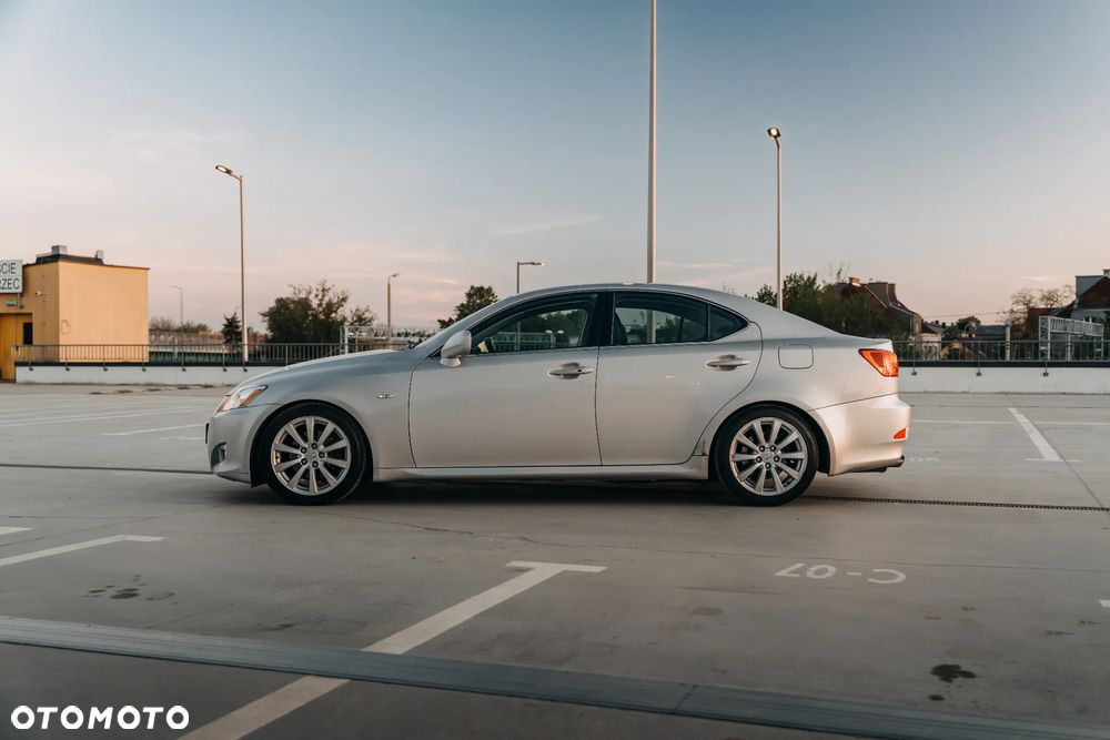Lexus IS 250 Elegance - 11