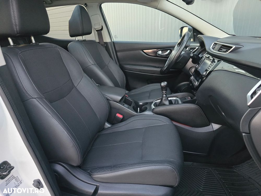 Nissan Qashqai 1.5 DCI Start/Stop Tekna - 8