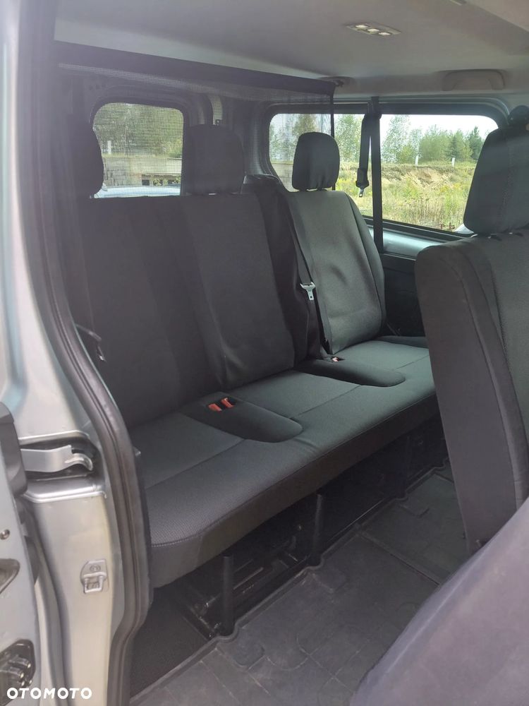 Renault Trafic 2.0 dCi - 28