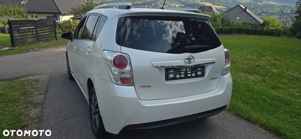 Toyota Verso 2.0 D-4D Premium 7os - 14