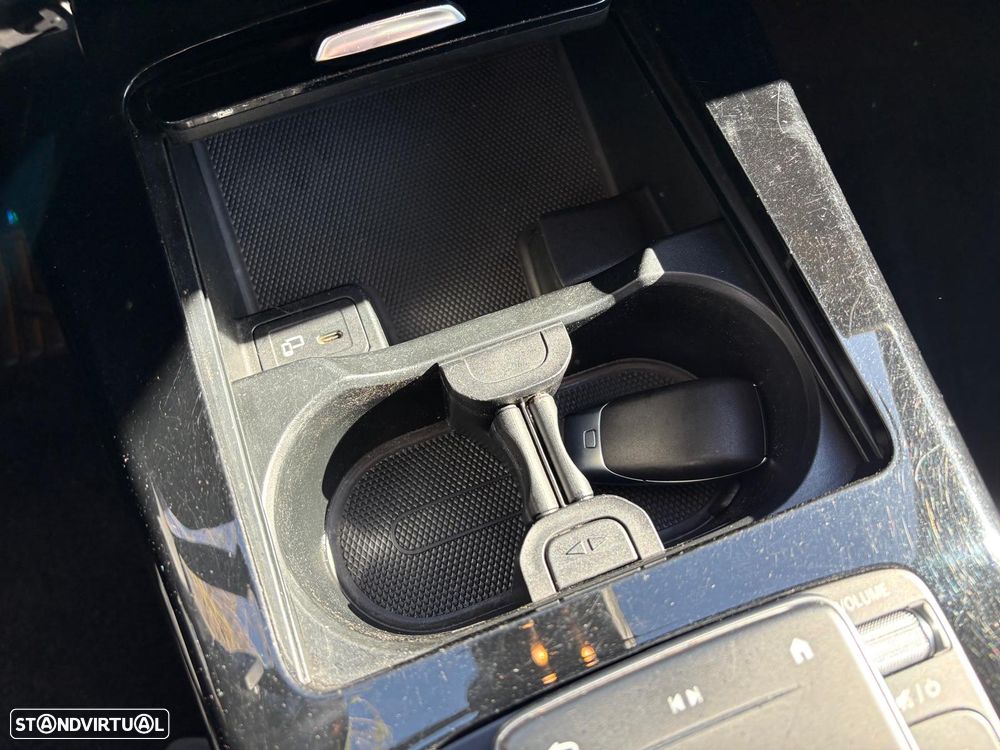 Mercedes-Benz A 180 d 8G-DCT - 28