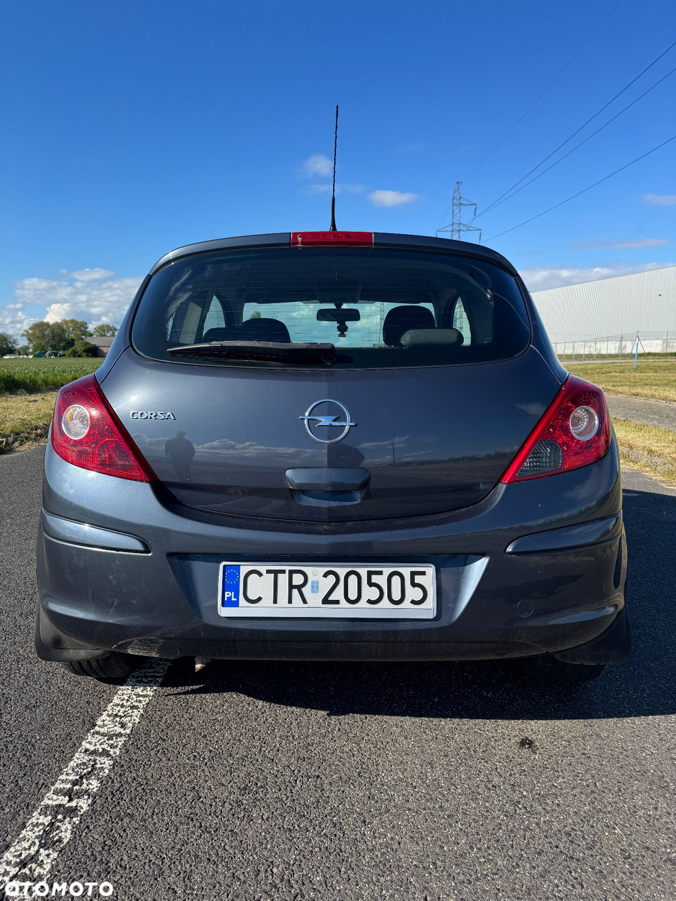 Opel Corsa 1.2 16V Cosmo - 8