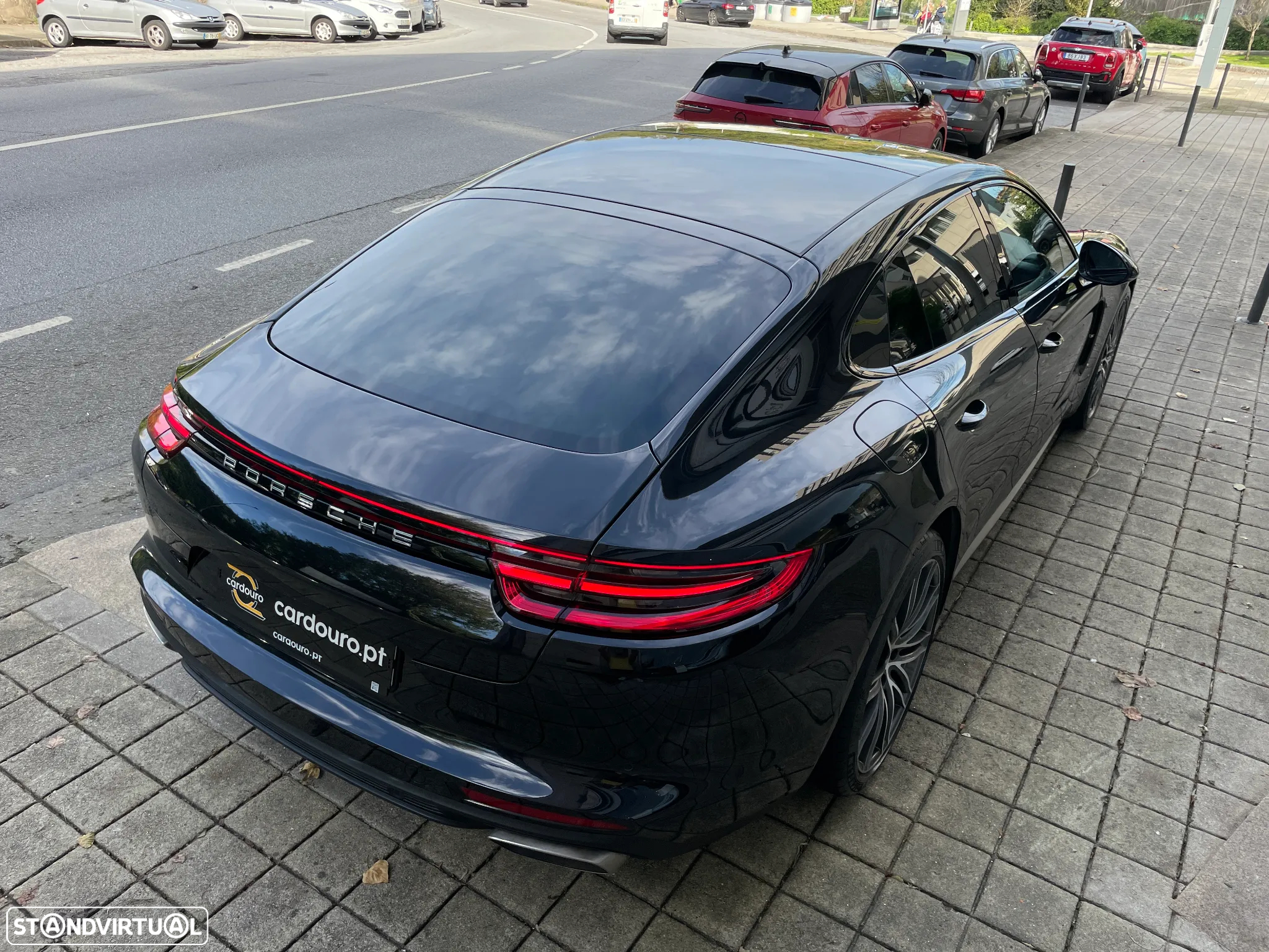 Porsche Panamera 4 E-Hybrid - 9