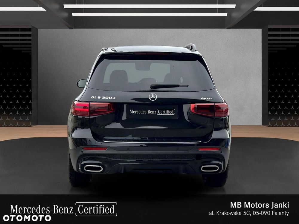 Mercedes-Benz GLB - 5