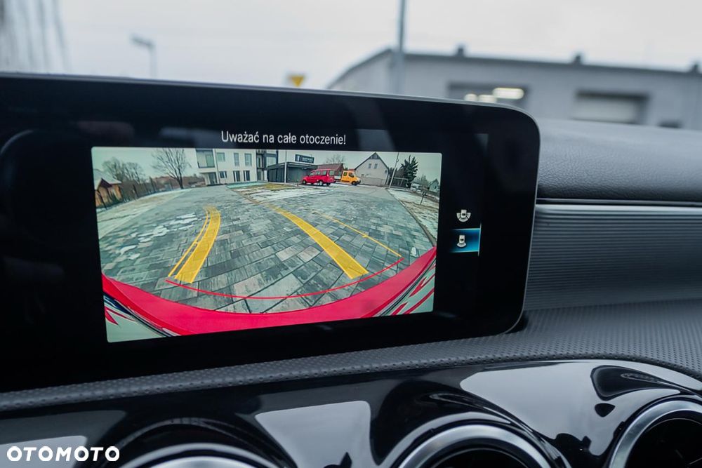 Mercedes-Benz Klasa A 220 4Matic 7G-DCT Style - 10