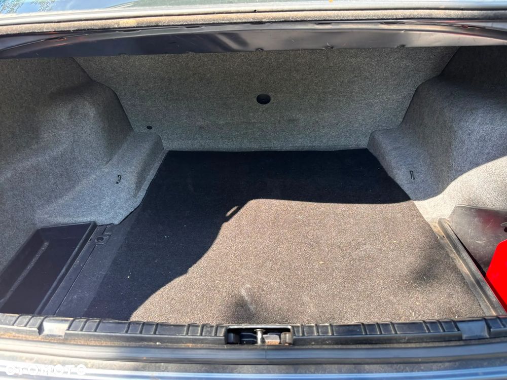 BMW Seria 3 - 23