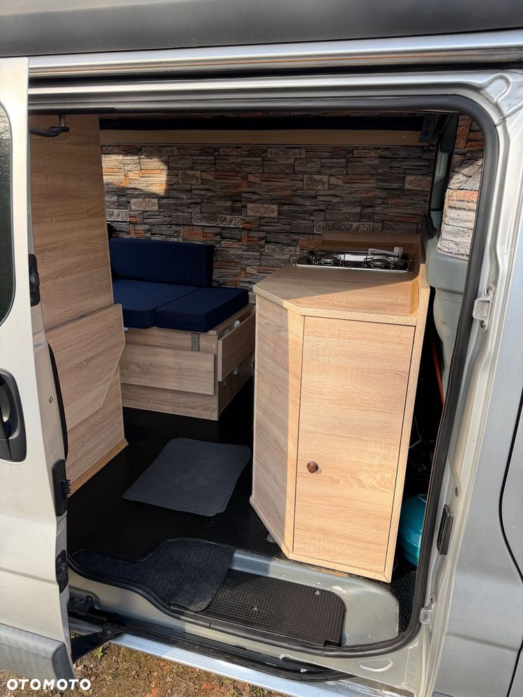 Renault Trafic - 14