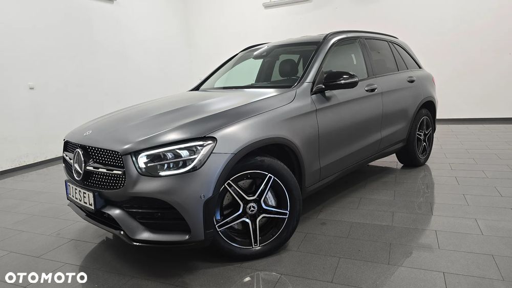 Mercedes-Benz GLC 300 d 4Matic 9G-TRONIC AMG Line Plus - 1