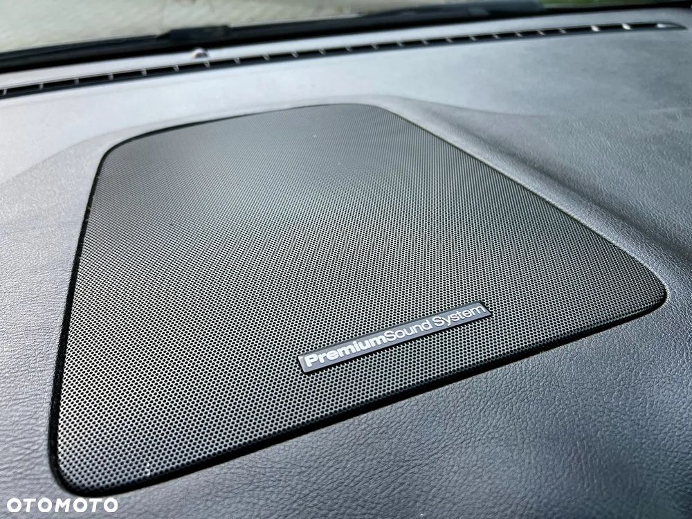 Ford S-Max - 24