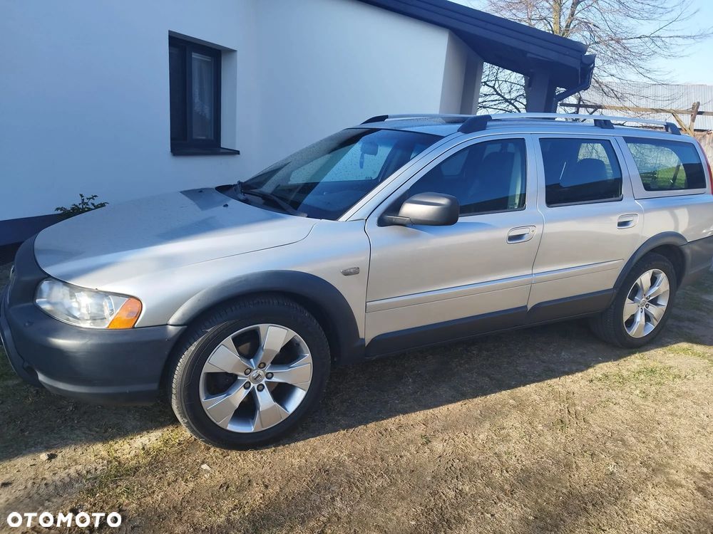Volvo XC 70 - 1