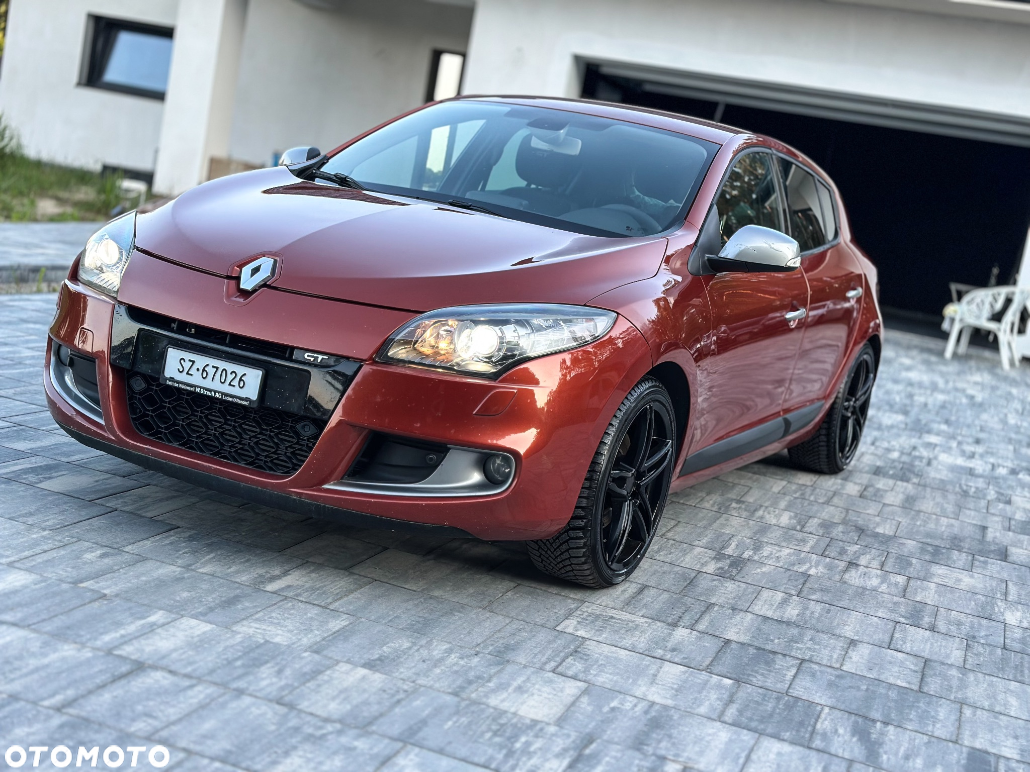 Renault Megane TCe 180 GT - 31