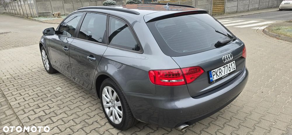 Audi A4 Avant 3.0 TDI Quattro S tronic - 7