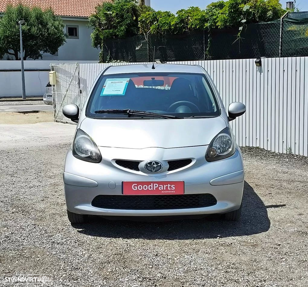 Toyota Aygo 1.0 + AC+VSC - 11