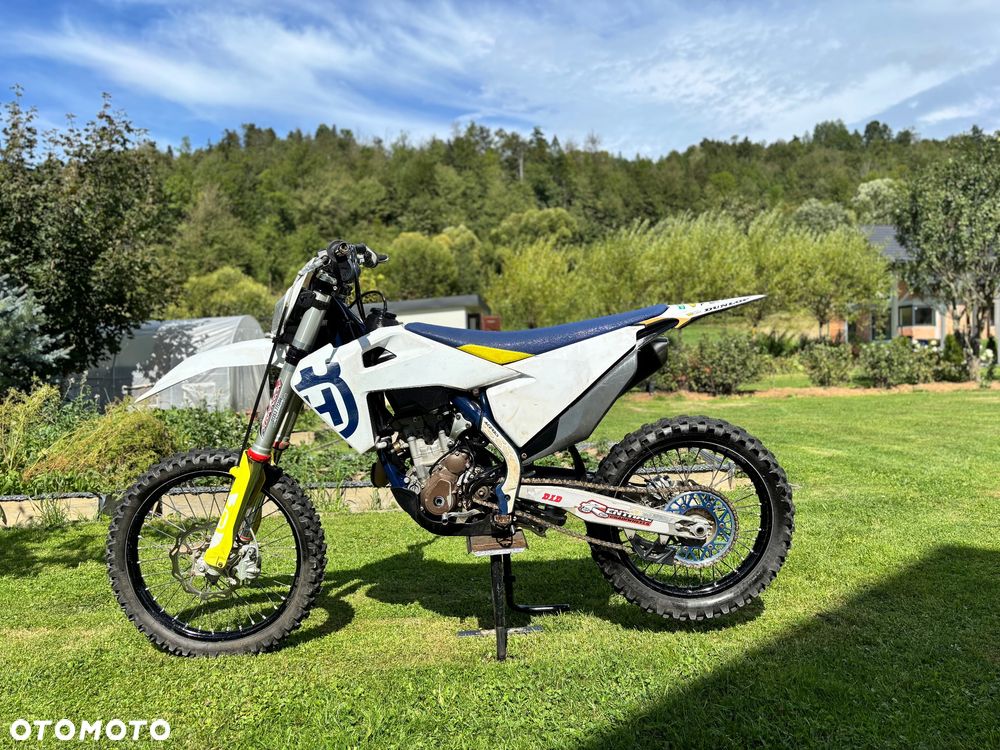 Husqvarna 250 - 3