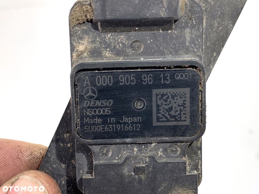 SONDA NOX  MERCEDES-BENZ SPRINTER 3,5-t Tourer Bus (B907) 2018 - 2022 317 CDI (907.731, 907.733, - 6