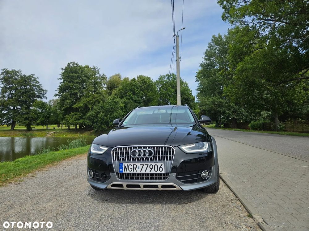Audi A4 Allroad - 22