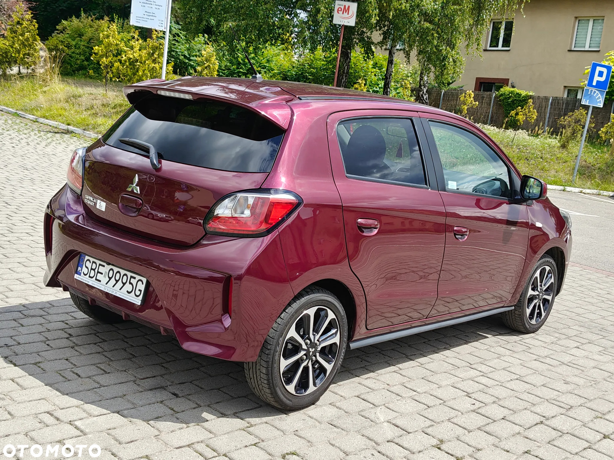 Mitsubishi Space Star AS&G 1.2 CVT Spirit+ Black - 12