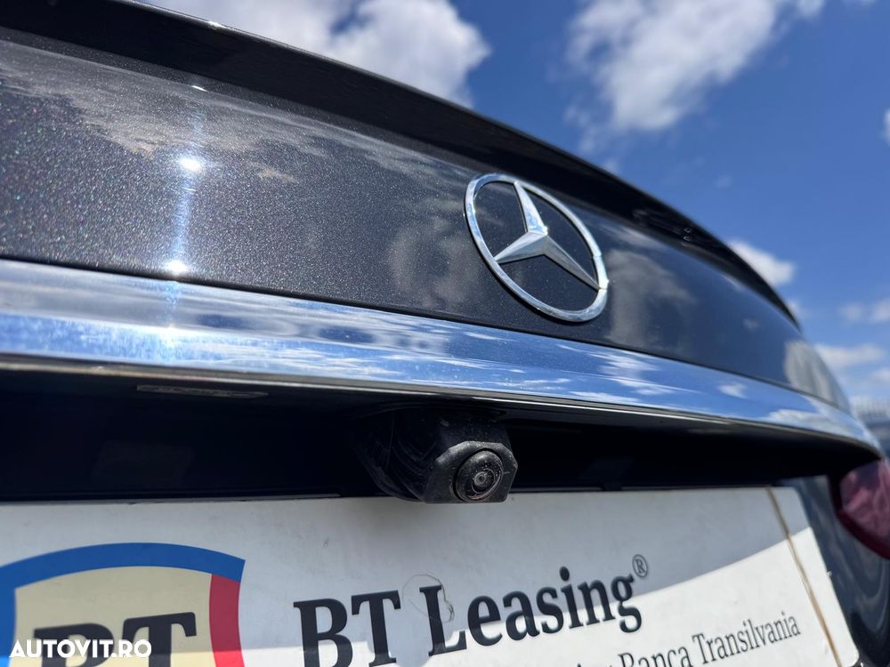 Mercedes-Benz E 300 Aut. - 11
