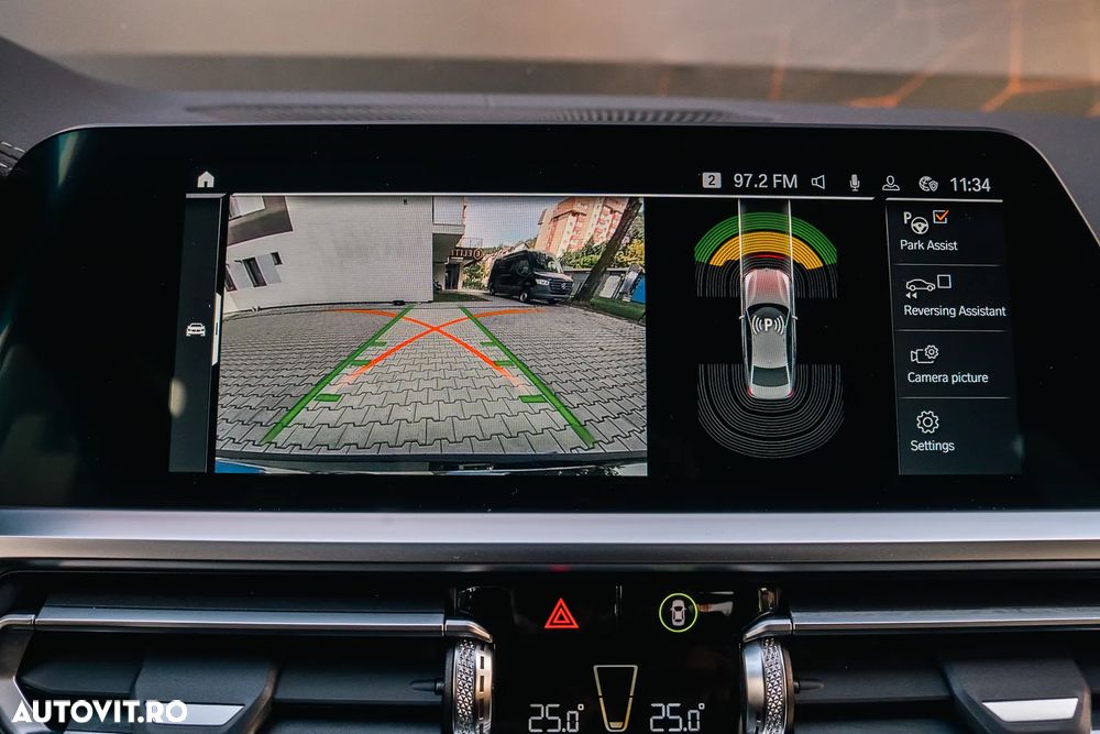 BMW Seria 3 330e xDrive AT PHEV - 8