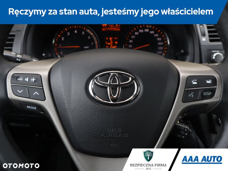 Toyota Avensis - 16