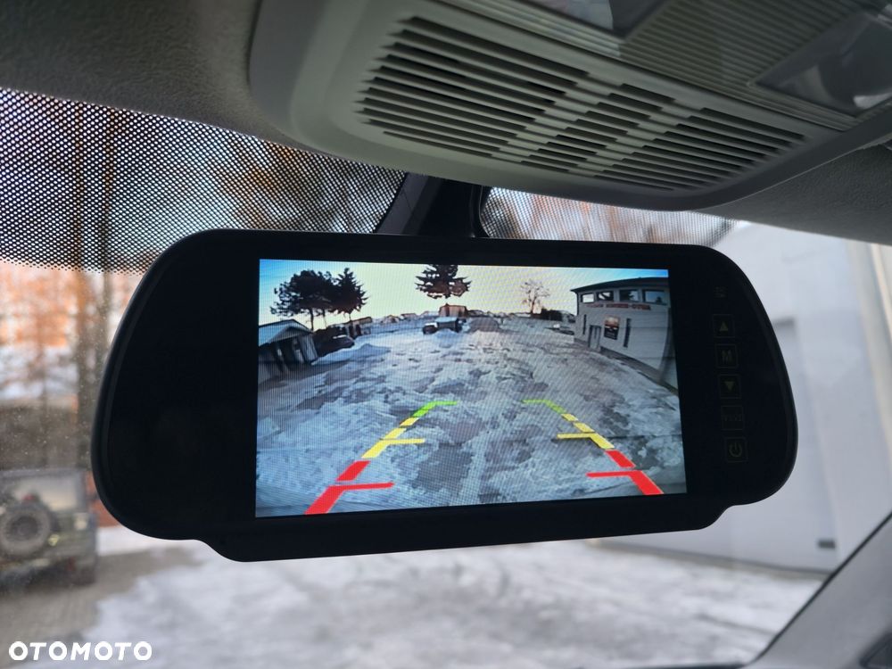 Volkswagen Transporter Kombi L1H1 - 14